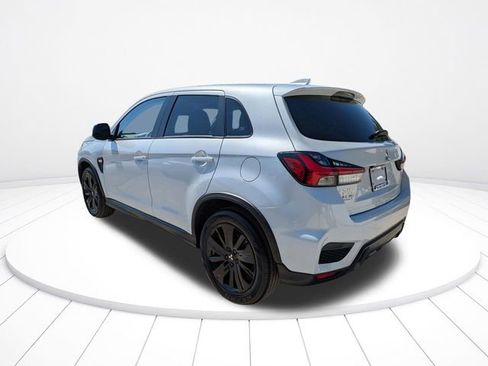 Used 2024 Mitsubishi Outlander Sport LE image 6