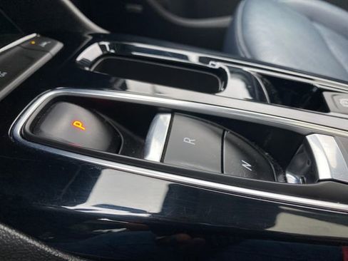 Used 2022 Chevrolet Bolt EUV Premier w/ Launch Edition image 29