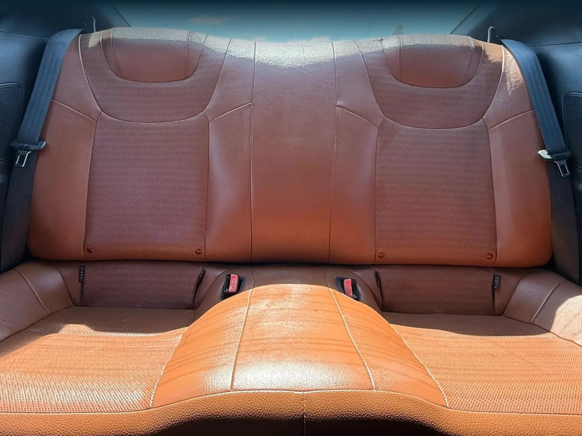 Used 2013 Hyundai Genesis 3.8 RWD image 22