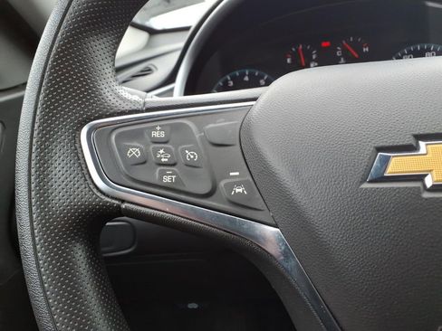 Used 2024 Chevrolet Malibu LT image 24