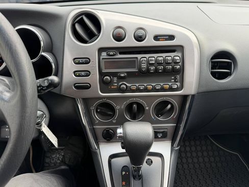 Used 2005 Pontiac Vibe AWD w/ Power Group Value Package image 31