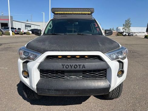 Used 2021 Toyota 4Runner SR5 AWD/4WD image 2