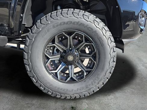 New 2026 RAM 2500 Big Horn AWD/4WD image 36