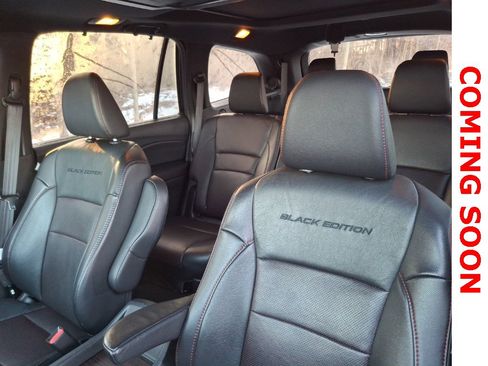 Used 2020 Honda Pilot Black Edition image 10