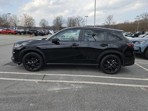 Used 2025 Honda HR-V Sport image 3