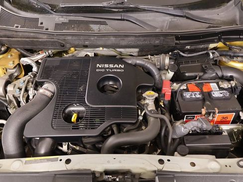 Used 2013 Nissan Juke SV image 18