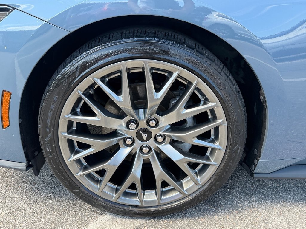 Used 2024 Ford Mustang Premium RWD image 9