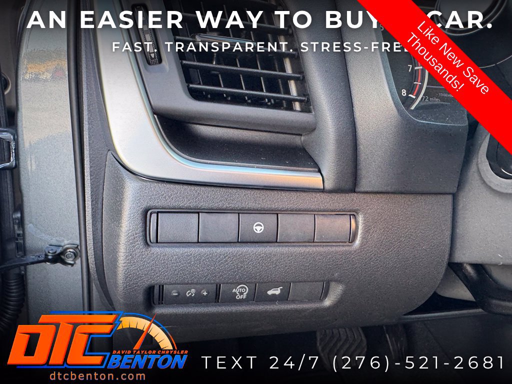 Used 2026 Nissan Rogue SV FWD image 13