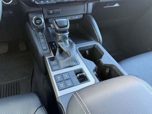 Used 2024 Toyota Land Cruiser image 17