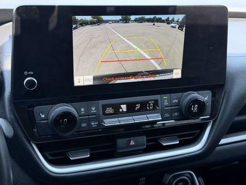 Certified 2024 Toyota Grand Highlander AWD image 17