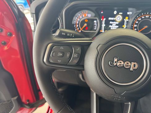 New 2026 Jeep Wrangler Unlimited Rubicon image 39