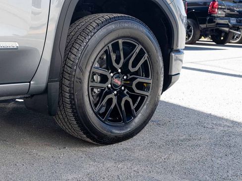 Used 2024 GMC Sierra 1500 Elevation AWD/4WD image 9