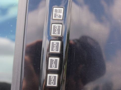 Used 2020 Ford F150 XLT w/ Equipment Group 302A Luxury AWD/4WD image 16