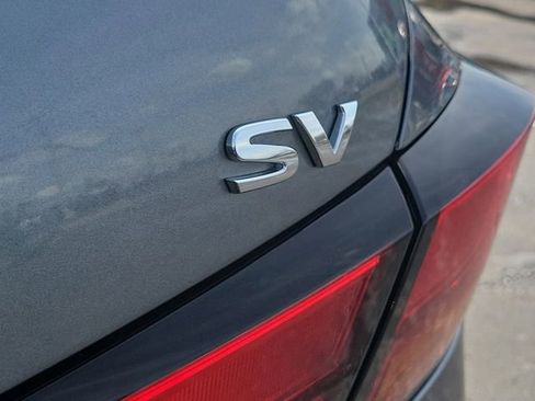 Certified 2022 Nissan Altima 2.5 SV image 11