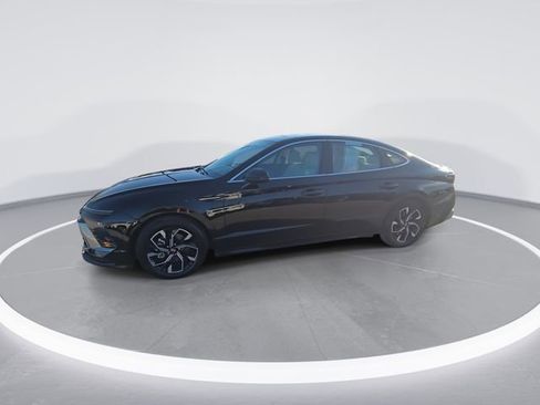 Used 2024 Hyundai Sonata SEL FWD image 4