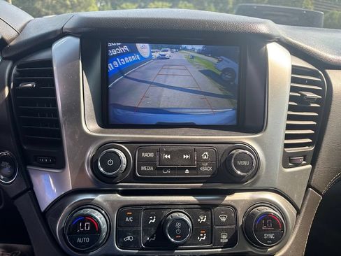 Used 2020 Chevrolet Tahoe Premier AWD/4WD image 15
