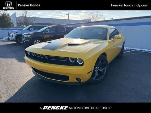 Used 2017 Dodge Challenger R/T w/ Sound Group image 1