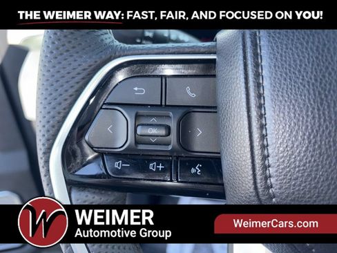 Used 2025 Toyota Tundra Capstone AWD/4WD image 48