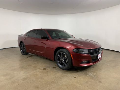 Used 2021 Dodge Charger SXT w/ Blacktop Package image 5