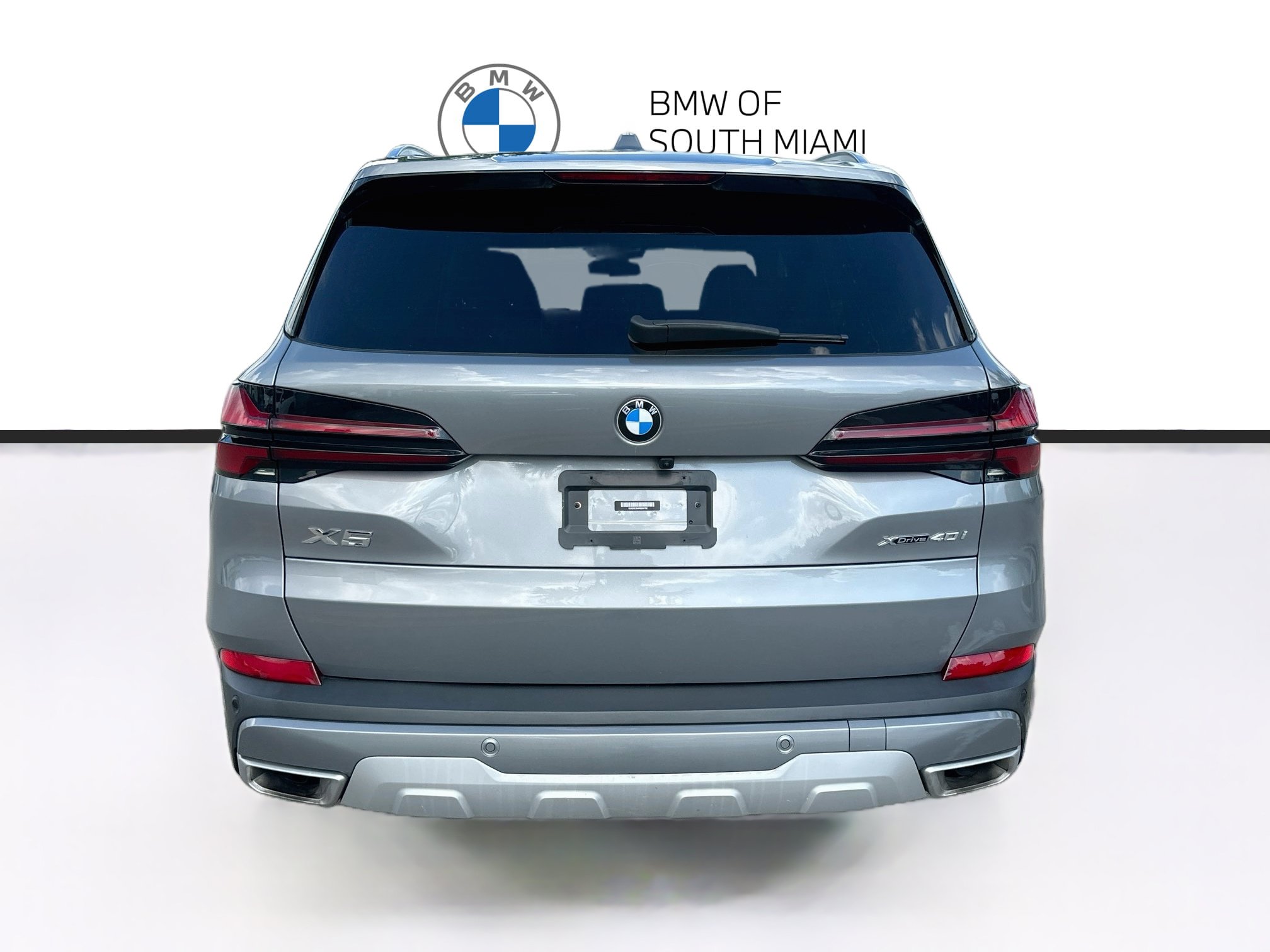 Certified 2024 BMW X5 xDrive40i w/ Parking Assistance Package AWD/4WD image 6