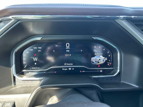 Used 2025 GMC Sierra 1500 Denali w/ Denali Reserve Package AWD/4WD image 11