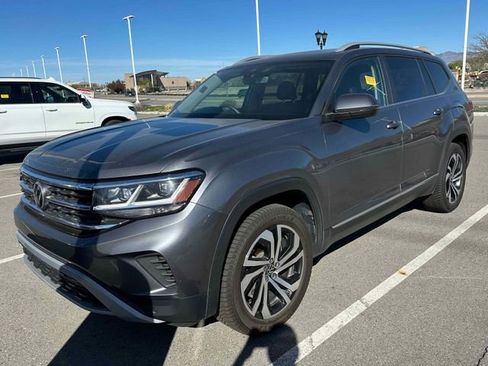 Used 2022 Volkswagen Atlas SEL image 1