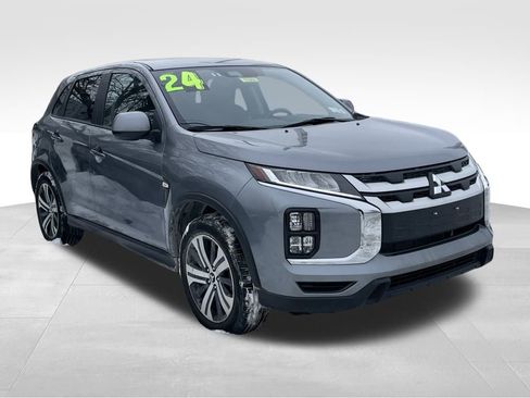 Used 2024 Mitsubishi Outlander Sport ES image 3
