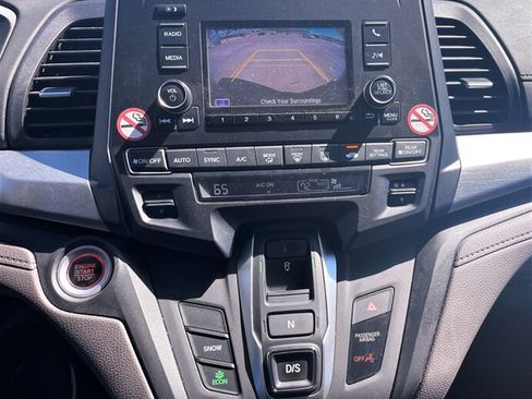 Used 2019 Honda Odyssey LX image 13