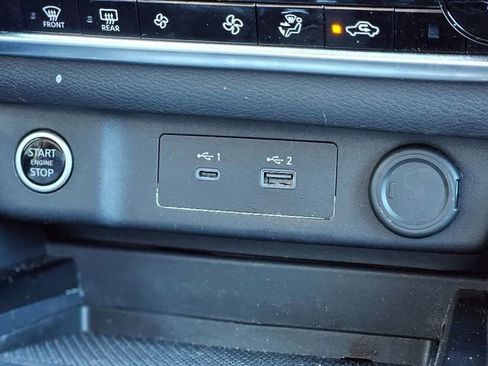 Certified 2023 Nissan Rogue SV image 25