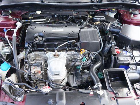 Used 2017 Honda Accord LX image 19