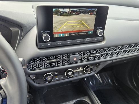 Used 2025 Honda HR-V Sport image 22