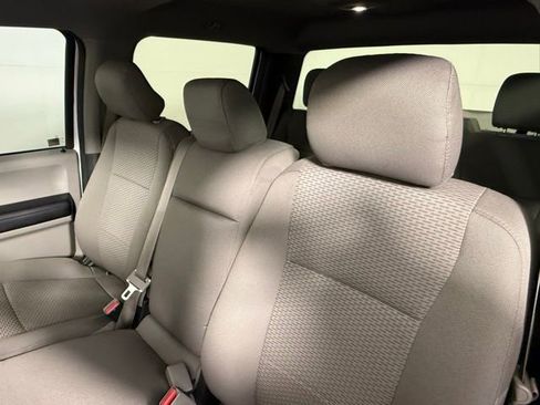 Used 2016 Ford F150 XLT image 37