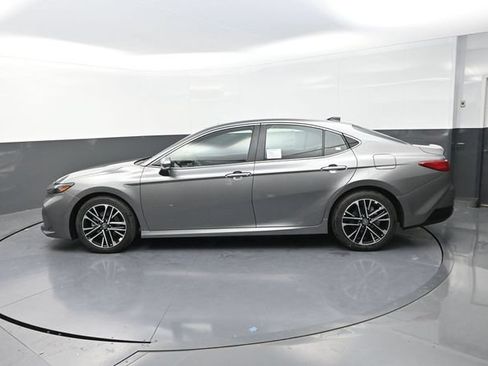 New 2025 Toyota Camry XLE w/ Premium Plus Package FWD image 4