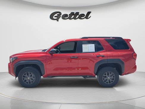 Used 2026 Toyota 4Runner SR5 RWD image 7