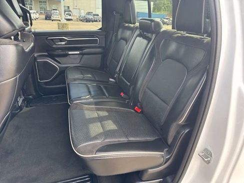 Used 2023 RAM 1500 Laramie AWD/4WD image 5