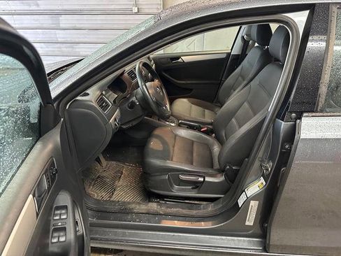 Used 2011 Volkswagen Jetta TDI image 22