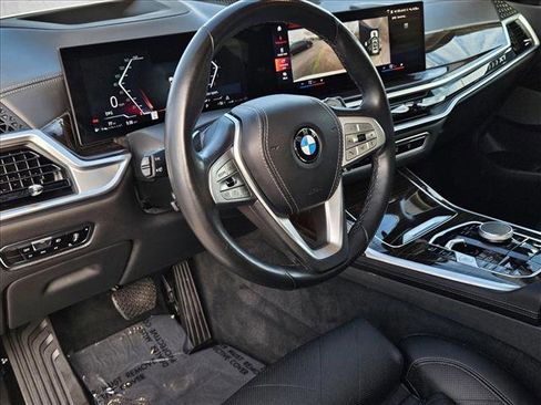 Used 2023 BMW X7 xDrive40i w/ Premium Package AWD/4WD image 10