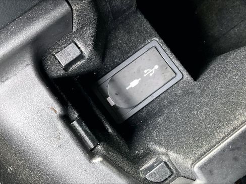 Used 2017 Lexus IS 300 AWD image 29