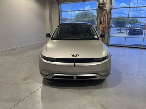New 2024 Hyundai Ioniq 5 Limited image 3