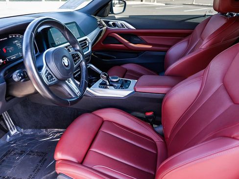 Used 2023 BMW M440i Convertible w/ Premium Package image 16