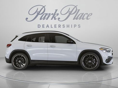 Certified 2023 Mercedes-Benz GLA 250 4MATIC image 28