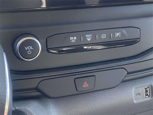 New 2026 Ford Transit 250 148 Medium Roof image 18