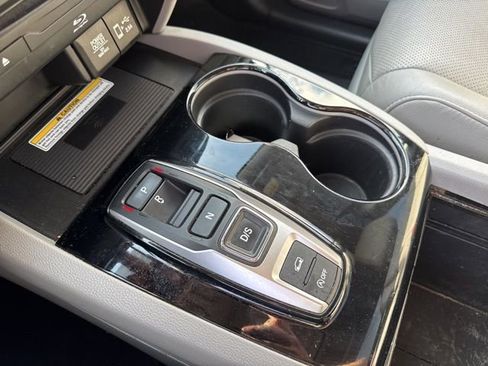 Used 2019 Honda Pilot Elite image 26