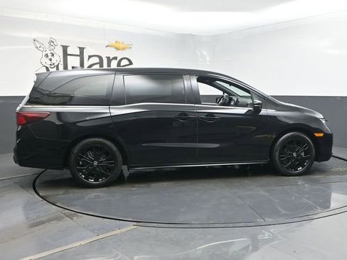 Used 2025 Honda Odyssey Sport-L image 37