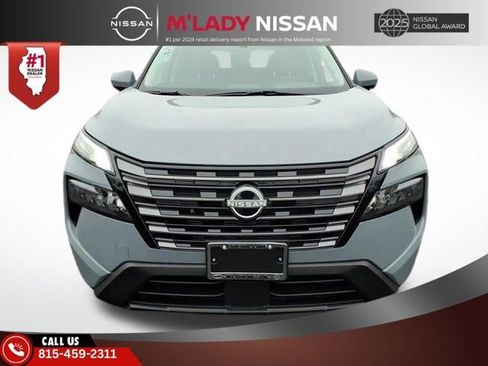 New 2026 Nissan Rogue SV image 2