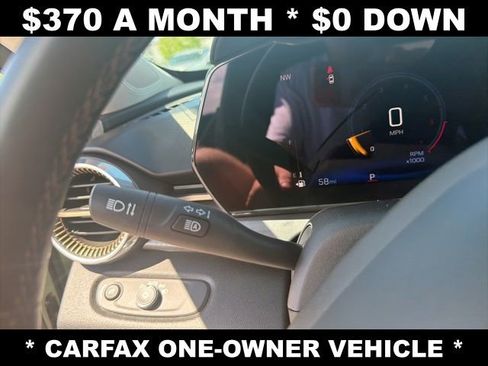 Used 2025 Chevrolet Trax ACTIV w/ Sunroof Package FWD image 16