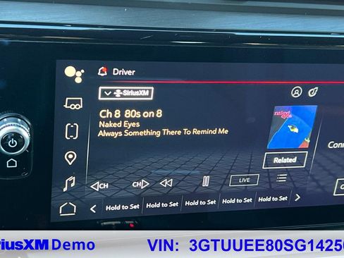 Used 2025 GMC Sierra 1500 AT4 w/ Technology Package image 36