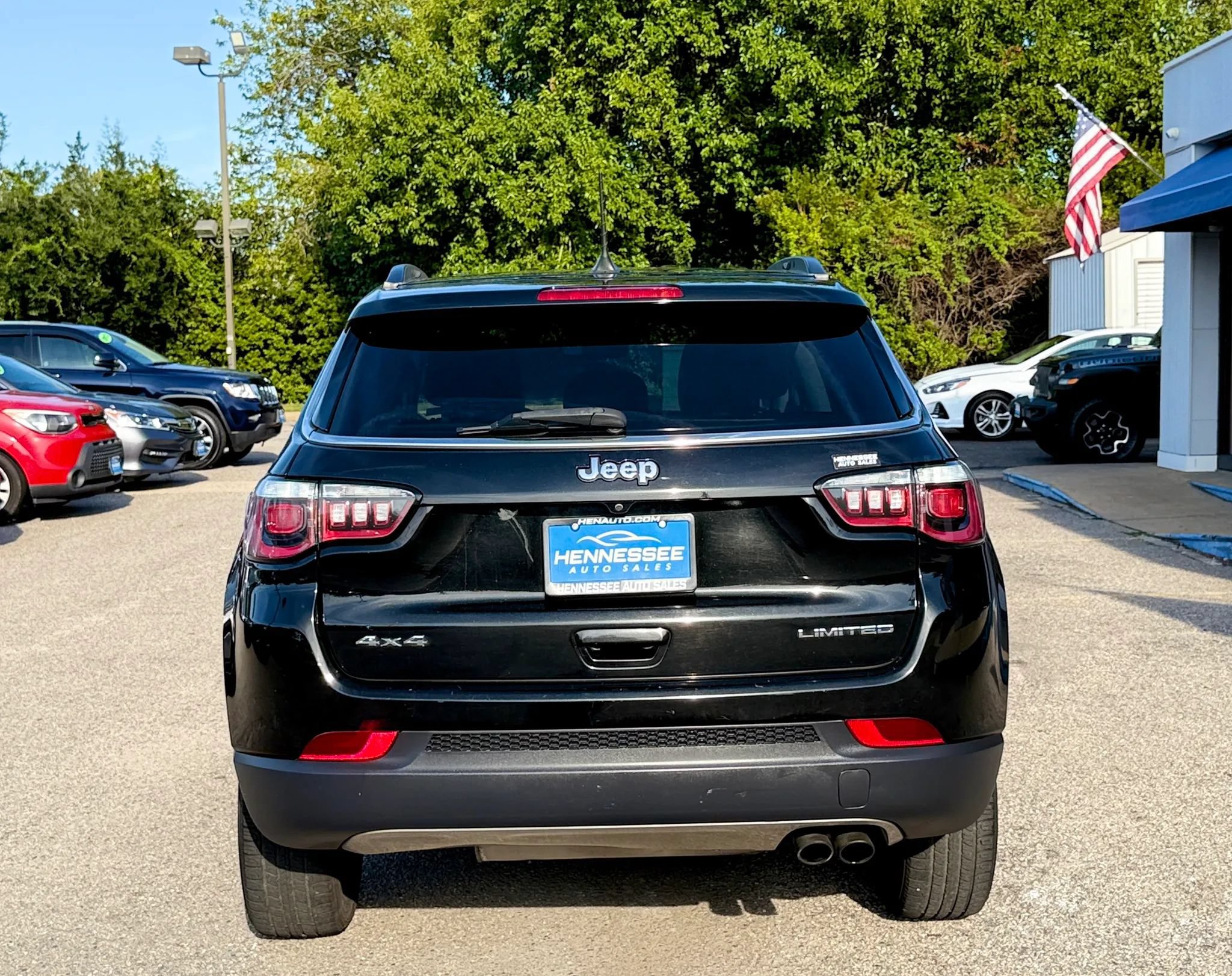 Used 2020 Jeep Compass Limited AWD/4WD image 19