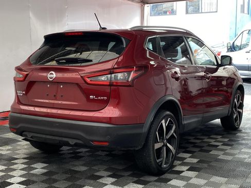 Used 2020 Nissan Rogue Sport SL image 6