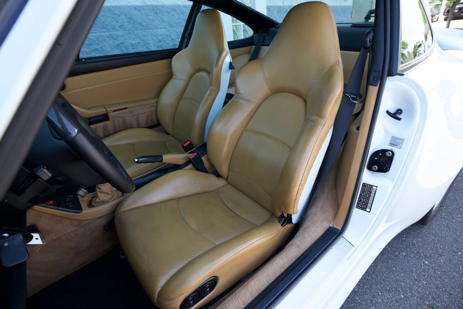 Used 1997 Porsche 911 Turbo AWD/4WD image 19